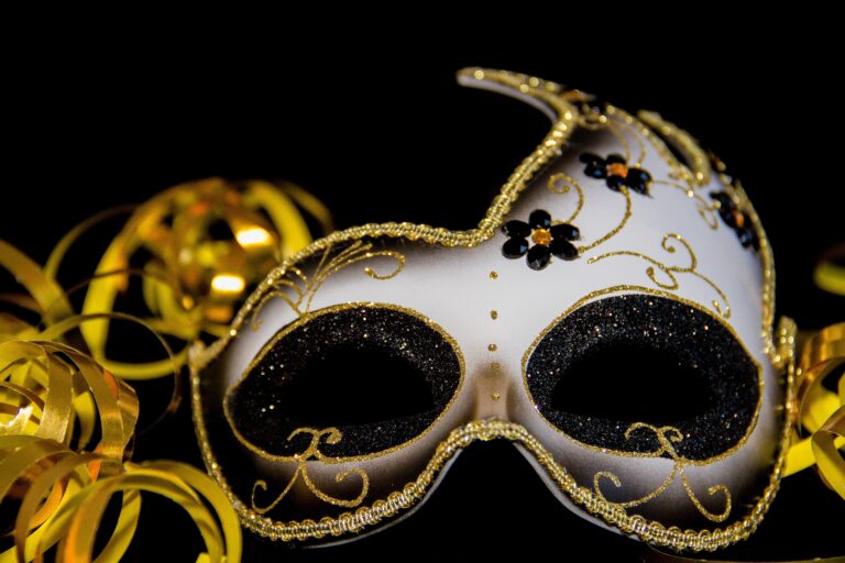 5598375 Carnival 3075912